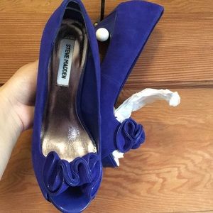 Steve Madden platform pumps NWOT